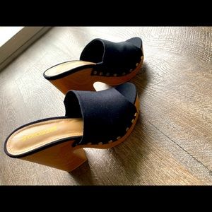 Black and brown chunky heels.